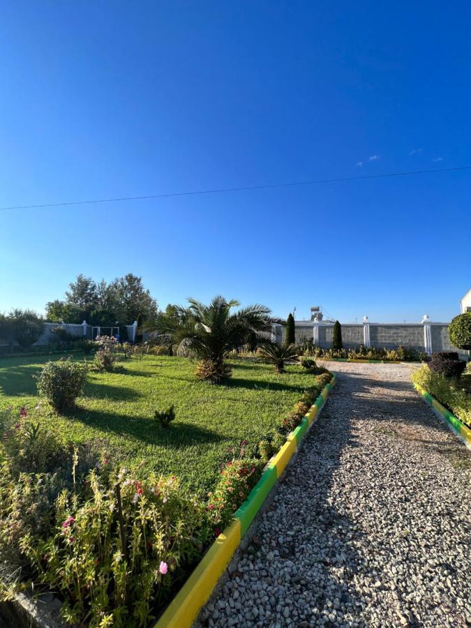 Ponari Apartments Rrotull Buitenkant foto